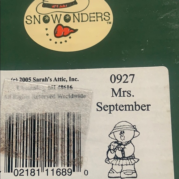 VNTG Snowonders by Sarah’s Attic - Mrs September - Picture 4 of 4
